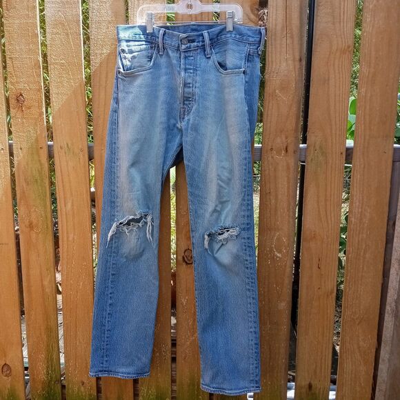 Vintage LEVI's Button Fly 501 JEANS Red Batwing Blue Straight Distressed 31x 30 - Picture 1 of 13
